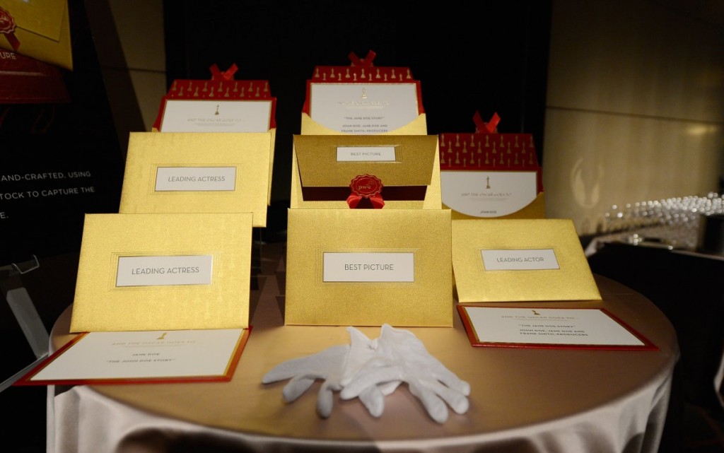 and-here-are-what-this-years-24-award-envelopes-will-look-like-from-presenters-points-of-view